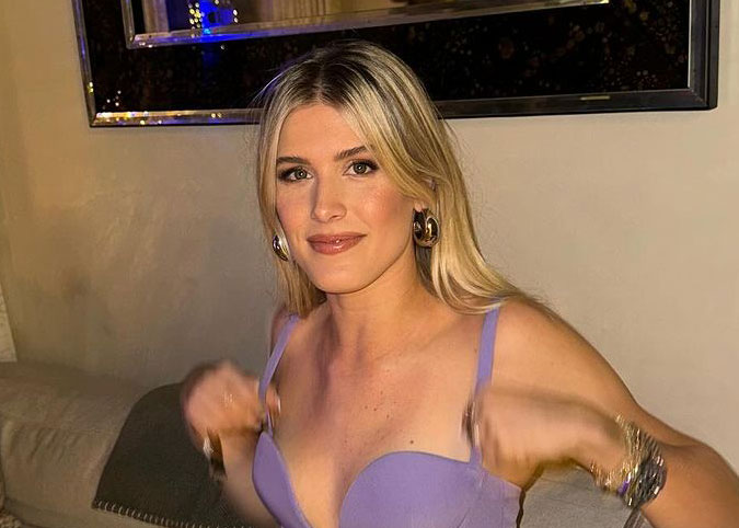 Eugenie Bouchard fait tourner toutes les têtes dans ce petit bikini vert