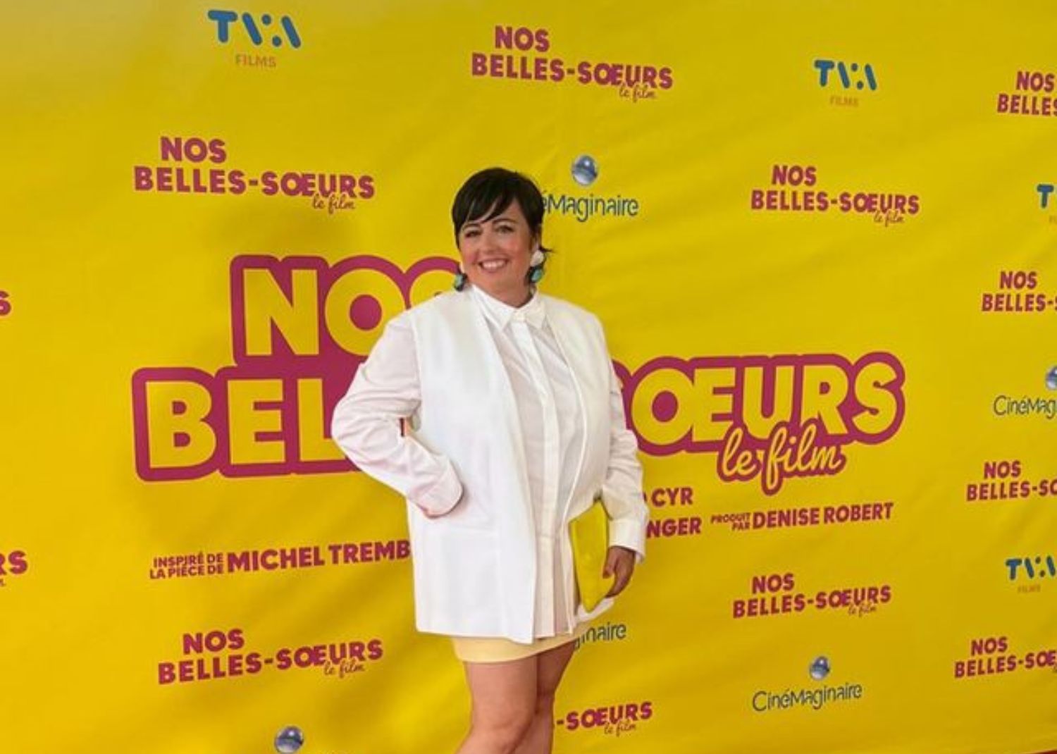 Ariane Moffatt brille en talons vertigineux sur le tapis rouge