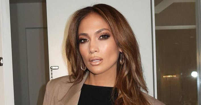 Nouvelle Coupe De Cheveux étonnante Pour Jennifer Lopez