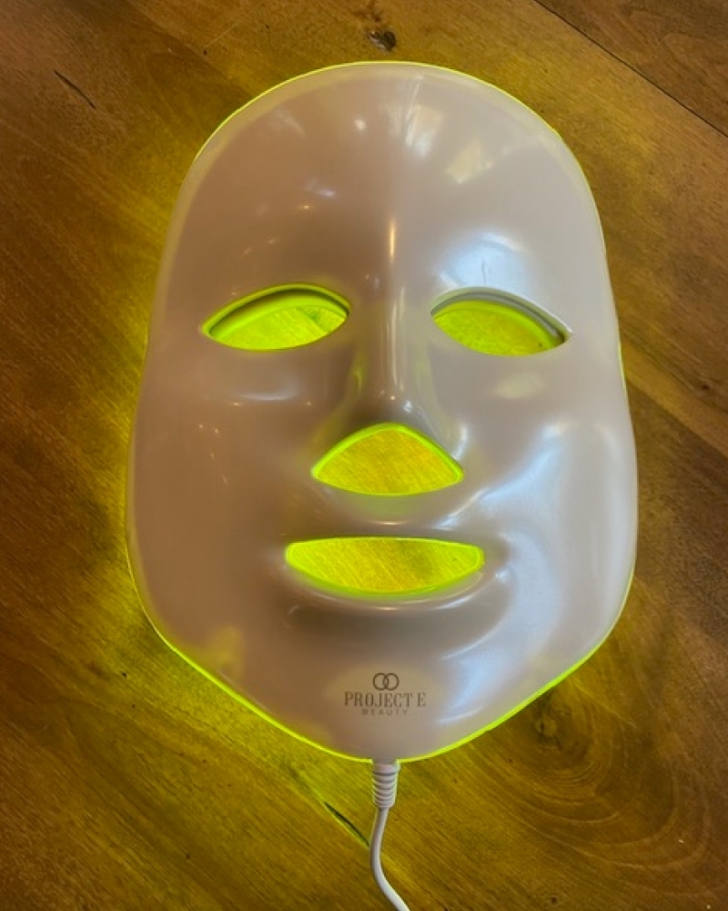 Tout savoir sur les masques LED : guide & tests